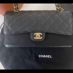 ❌SOLD❌ CHANEL CLASSIC MEDIUM CAVIAR , BRAND NEW